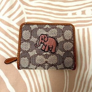 New Coach Wallet Elephant Motif